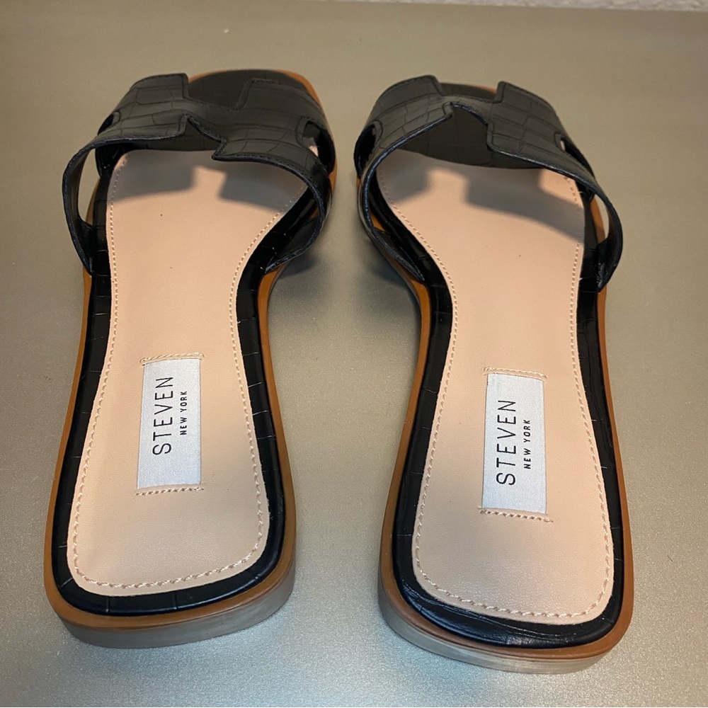 NEW STEVEN NEW YORK HARLIEN CROC EMBOSSED SLIDE SANDAL IN BLACK CROC - SIZE 8.5 - Picture 8 of 9